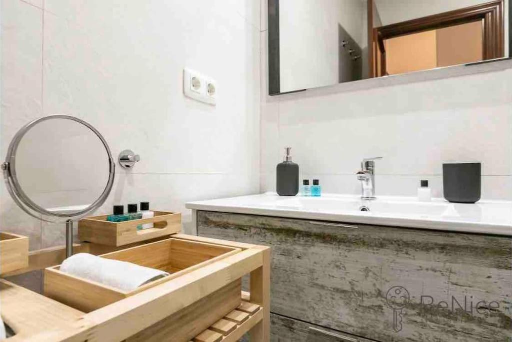 Luxury Apartamento Sevilla Centro -Triana Buitenkant foto